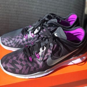 *NEW*Nike Free 5.0 TR Fit 5 (Purple/Black/Silver)